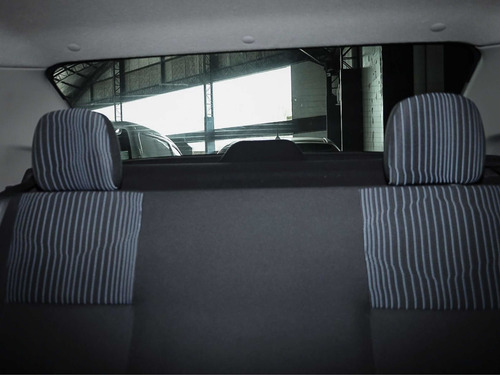 Imagen 18 de 20 de Renault Logan 2019 1.6 Authentique 85cv