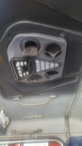 Mb Atego 1418 Ano 2006 Trucado Gabine Com Interclima Carroce