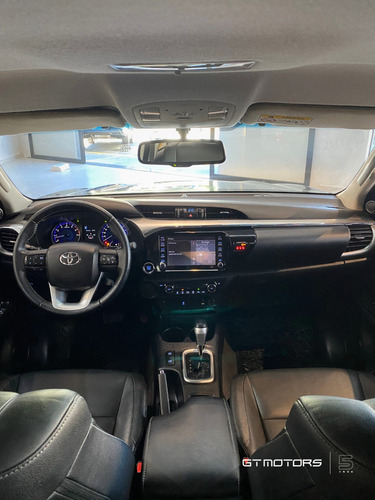 Toyota Hilux 2.7 Srv Cab. Dupla 4x2 Flex Aut. 4p