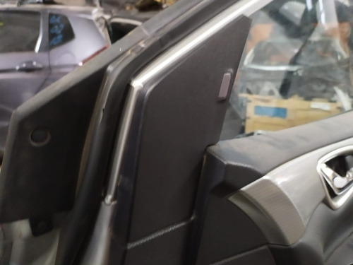 Acabamento Interno Com Led Retrovisor Direito Sentra 2017 (Usado)