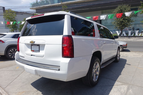 Imagen 3 de 13 de Chevrolet Suburban Ltz 2015