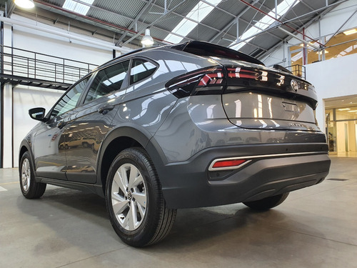 Imagen 8 de 25 de Volkswagen Nivus Comfortline Tip My22 0 Km Dcolores