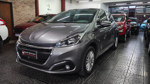 Peugeot 208 1.5 Allure Touchscreen