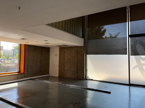 Lindo Local De 462 M2 Con Gran Acceso Desde La Calle