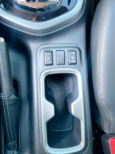 Nissan Frontier 2024 Le 4x4