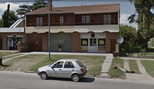 Imagen 2 de 17 de Retasado! Local Al Frente Sobre Av. Della Paolera