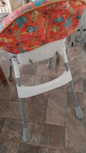 Silla Alta De Comer Bebe Reacondicionado Naranja (Usado)