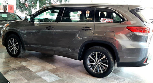 Imagen 5 de 15 de Toyota Highlander 2018 3.5 Xle At