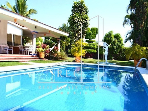 Casa En Venta En Temixco - Hasta 30 Personas Cómodas