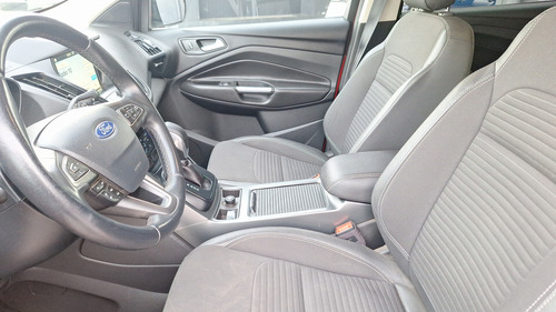 Ford Escape 2.5 S AUTO