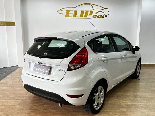Imagem 5 de 12 de Fiesta Se 1.6 8v Flex 5p