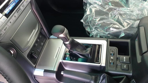 Imagen 15 de 17 de Toyota Prado Vx