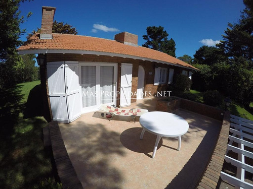 Imagen 3 de 15 de Casa En Venta 3 Dormitorios En Pinamar Norte Costa Atlantica