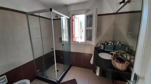 Imagen 25 de 30 de Casa De Estilo En Primera Línea De Mar.