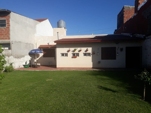 Casa 4 Amb Con Enorme Parque - Toda En Planta Baja!