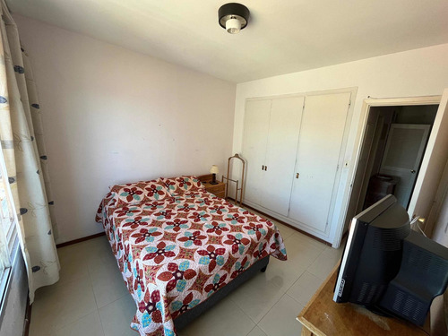 Imagen 2 de 21 de Apto En Punta Del Este 30 Y Gorlero