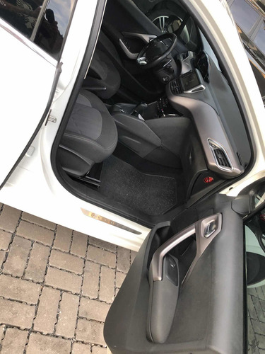 Peugeot 208 1.6 16v Griffe Flex Aut. 5p 2017