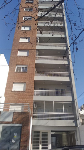 Departamento En Alquiler En Caseros