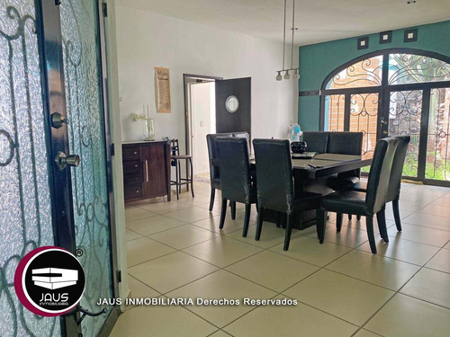 Casa En Venta En Cuautla, Morelos - Ubicación Céntrica Y Privilegiada