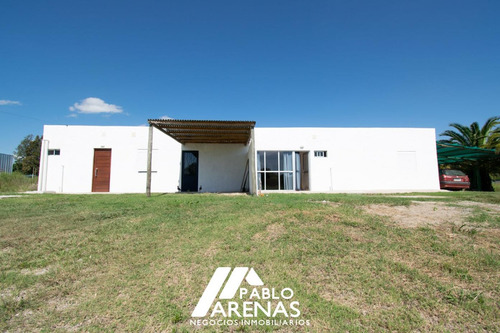 Casa En Venta 2 Dormitorios Colonia Valdense.  #2312