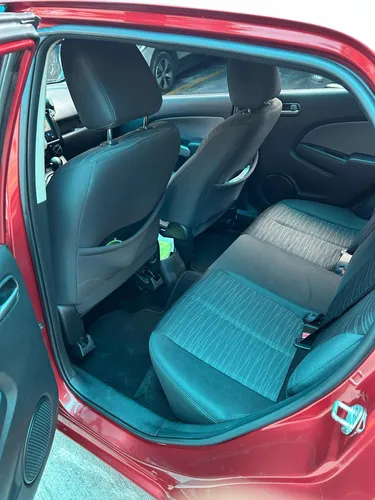 Mazda 2 Hb Automático Modelo 2010
