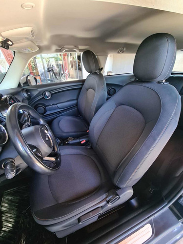 Imagen 7 de 8 de Mini Cooper 2016 1.5 F56 Pepper 136cv