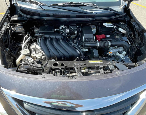 Imagen 14 de 15 de Nissan Versa 2017 1.6 Advance At