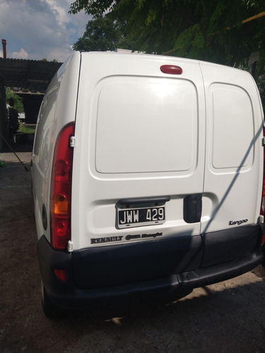 Renault Kangoo 1.6 2 Furgon Confort 5as Lc Cd 2011