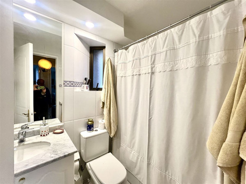 Departamento En Venta De 3 Dorm. En Las Condes