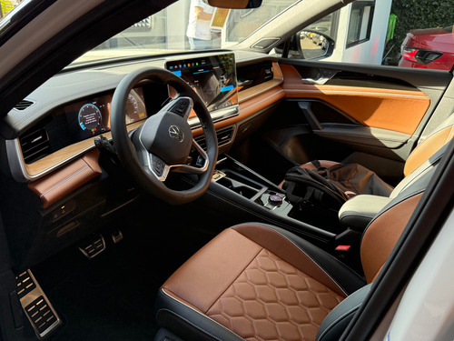 Volkswagen Tiguan 1.4 Tsi R-Line Dsg7