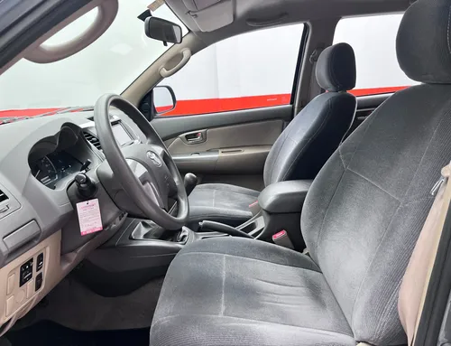 Toyota Fortuner 2.7l 4x2