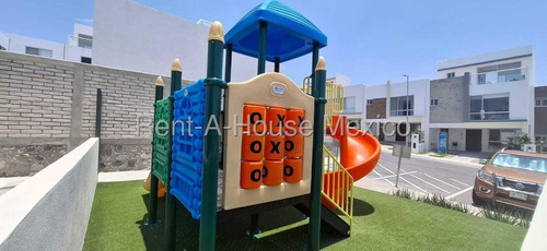 Casa A Estrenar En Renta En Zaru Residencial Con 3 Recamaras En Privada Con Gym Qh 25-3306/1191