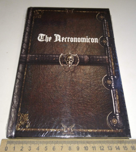 The Necronomicon - Capa Dura - Em Inglês Livro Novo