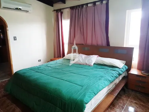 Casa En Villa Icabarú