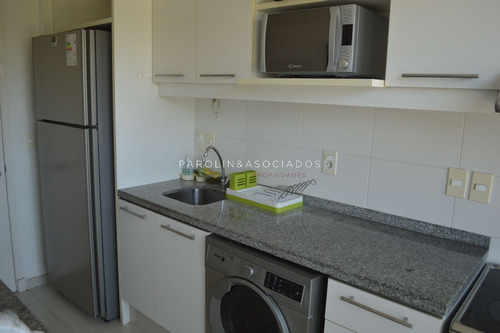 Apartamento Moderno De 3 Dormitorios , Summer Tower. Oportunidad