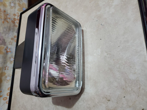 Imagen 1 de 5 de Faro Delantero 1 Bombillo Para Moto Md Jaguar Aguilla
