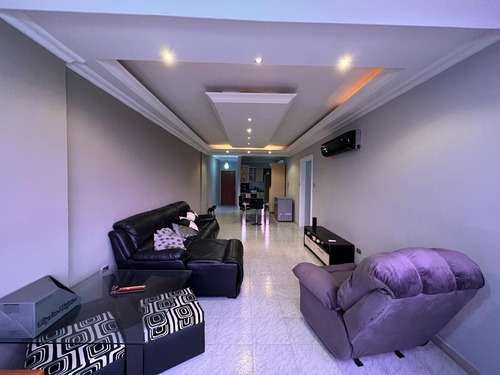 Apartamento En Res. Magnolia Plaza Cod. India-1620