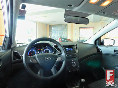 Imagem 5 de 10 de Hyundai Hb20 Comfort 1.0 Flex 12v