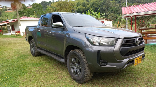 Toyota Hilux 2.4l