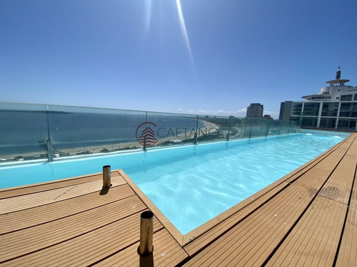 Imagen 2 de 30 de Penthouse Con Espectacular Vista Al Mar!