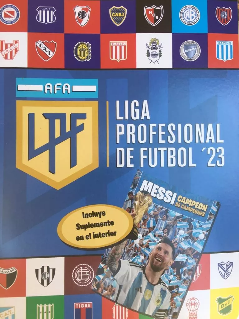 Álbum Liga Profesional De Fútbol ´23 - Sueltas A Elección