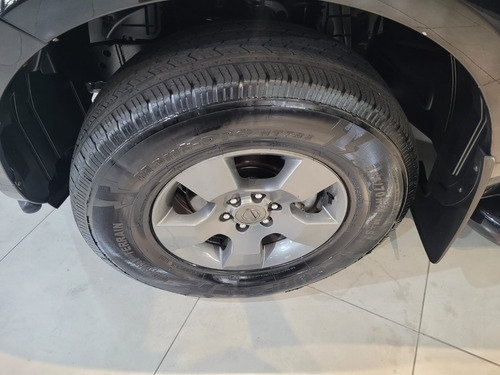 Nissan Frontier 2.3 Attack Cab. Dupla 4x4 Aut. 4p