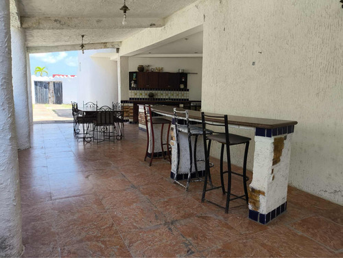Se Vende Quinta En Puerto Encantado Higuerote- Vm