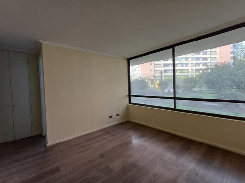 Amplio Dpto. 3 Dorm. Más Servicio, Clínica Tabancura