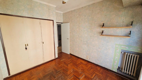 En Alquiler 24 Meses. Departamento De 4 Ambientes Con Baulera. Plaza Mitre.