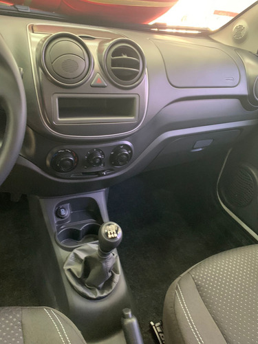 Imagem 3 de 8 de Fiat Grand Siena 1.4 Flex