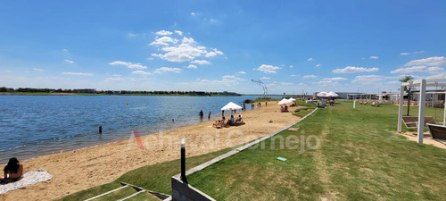 Puertos Escobar | Amarras - Lote Al Agua En Venta