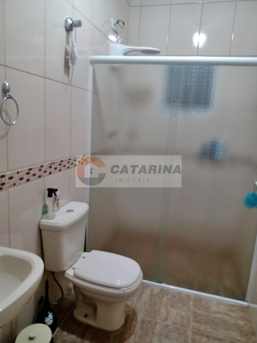 Casa Em Condominio Fechado Com Portaria E Segurança 24hrs