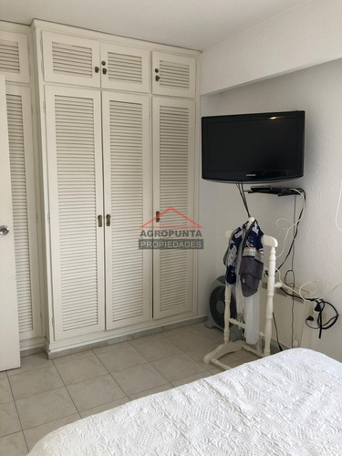 Apartamento Con Balcón En Península - Ref: 5006
