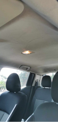 Mitsubishi L200 2.4 Cabina Doble 4x2 Mt
